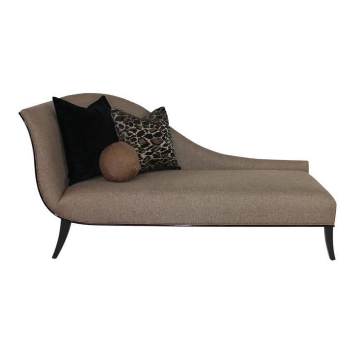 Andrea Chaise