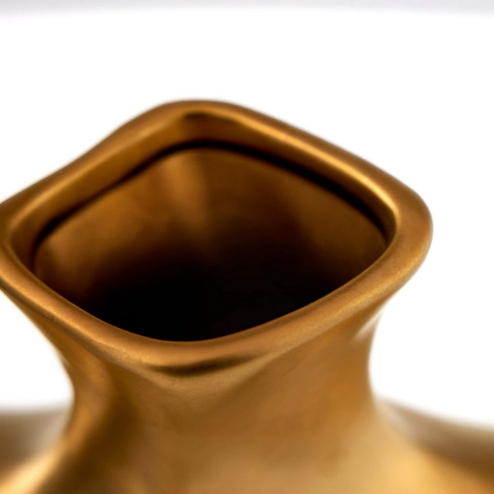 Tilbury Vase