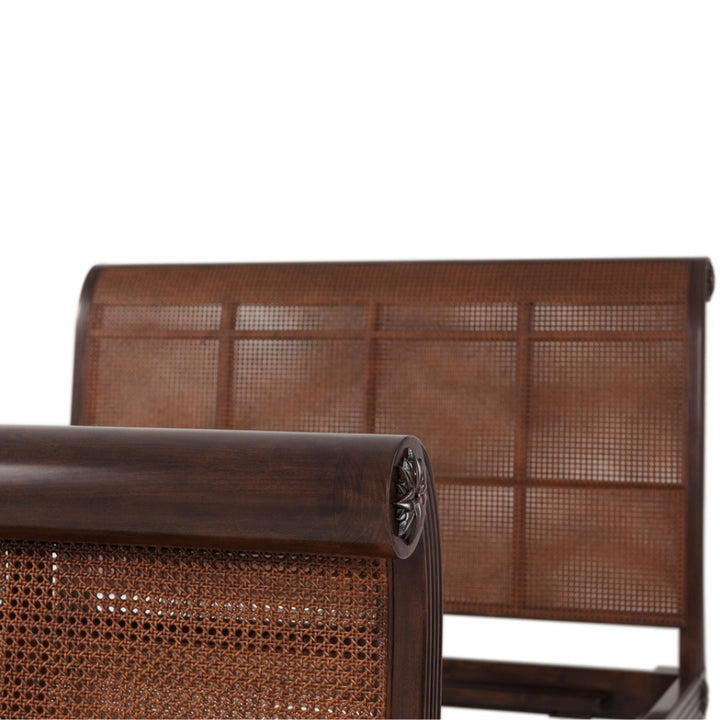 Denison Sleigh US Queen Bed