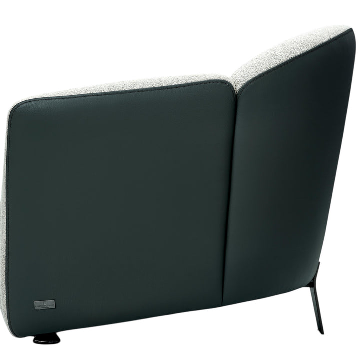 Casia III/IV  Chair