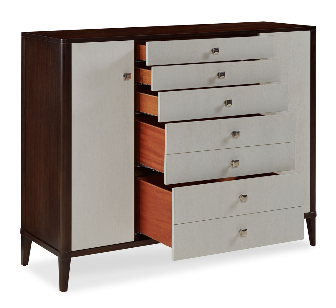 Aria Gentleman's Chest