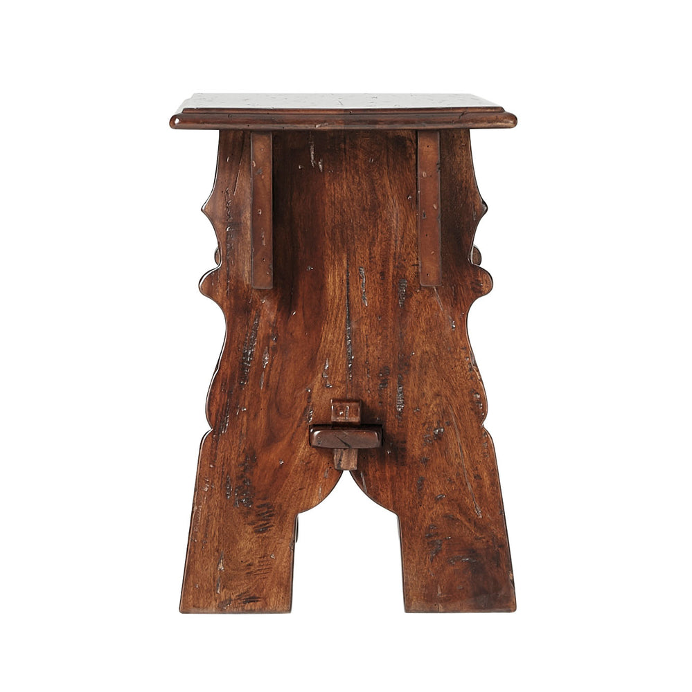 Antiqued Joynts Benche