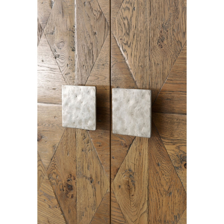 Reeve Cabinet