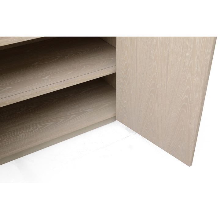 Morghan Credenza