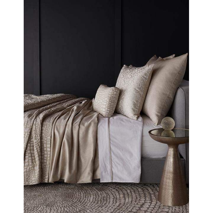 Croc King Coverlet