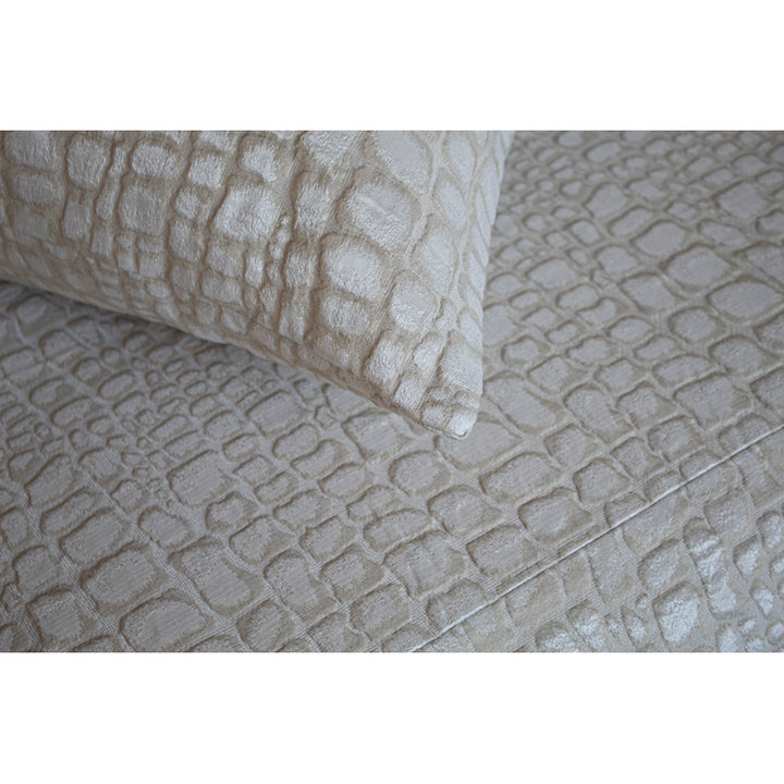 Croc King Coverlet