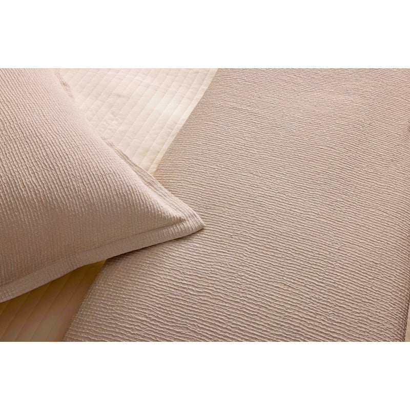 Screen Silver King Coverlet