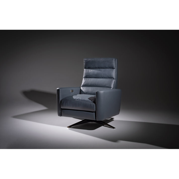 Cirrus Echo Recliner