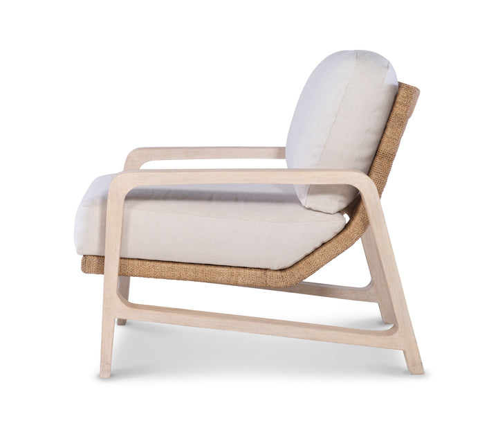 Brisa Lounge Chair
