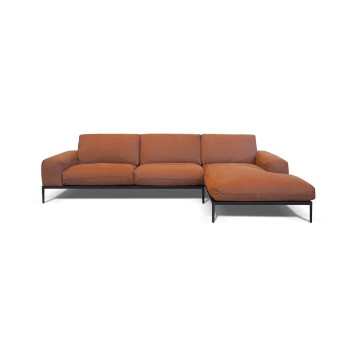 Chic Chaise