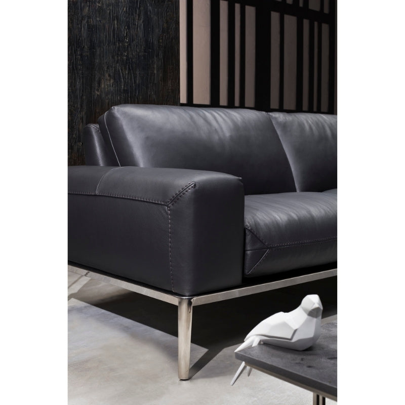 Chic Sofa