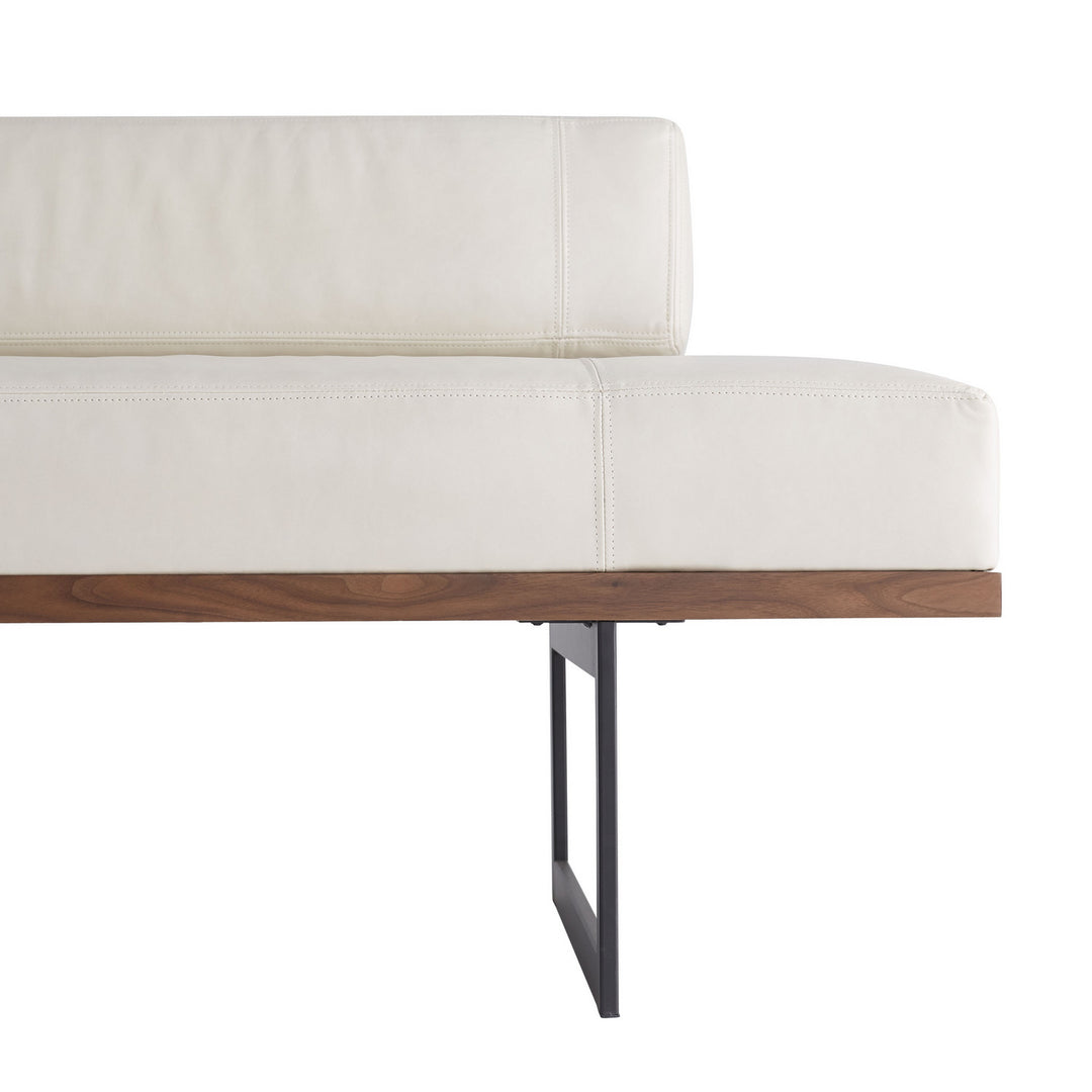 Tuck Bench