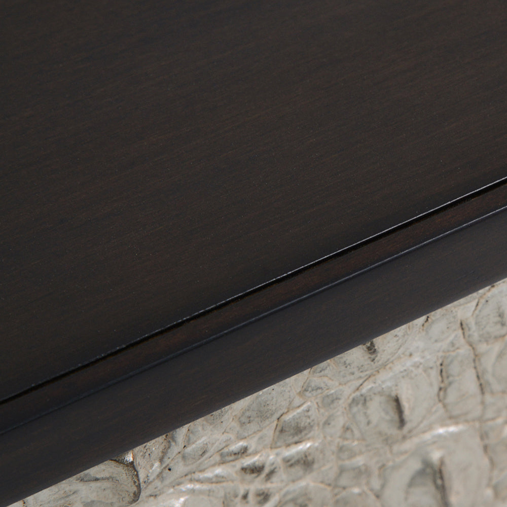 Miri Credenza
