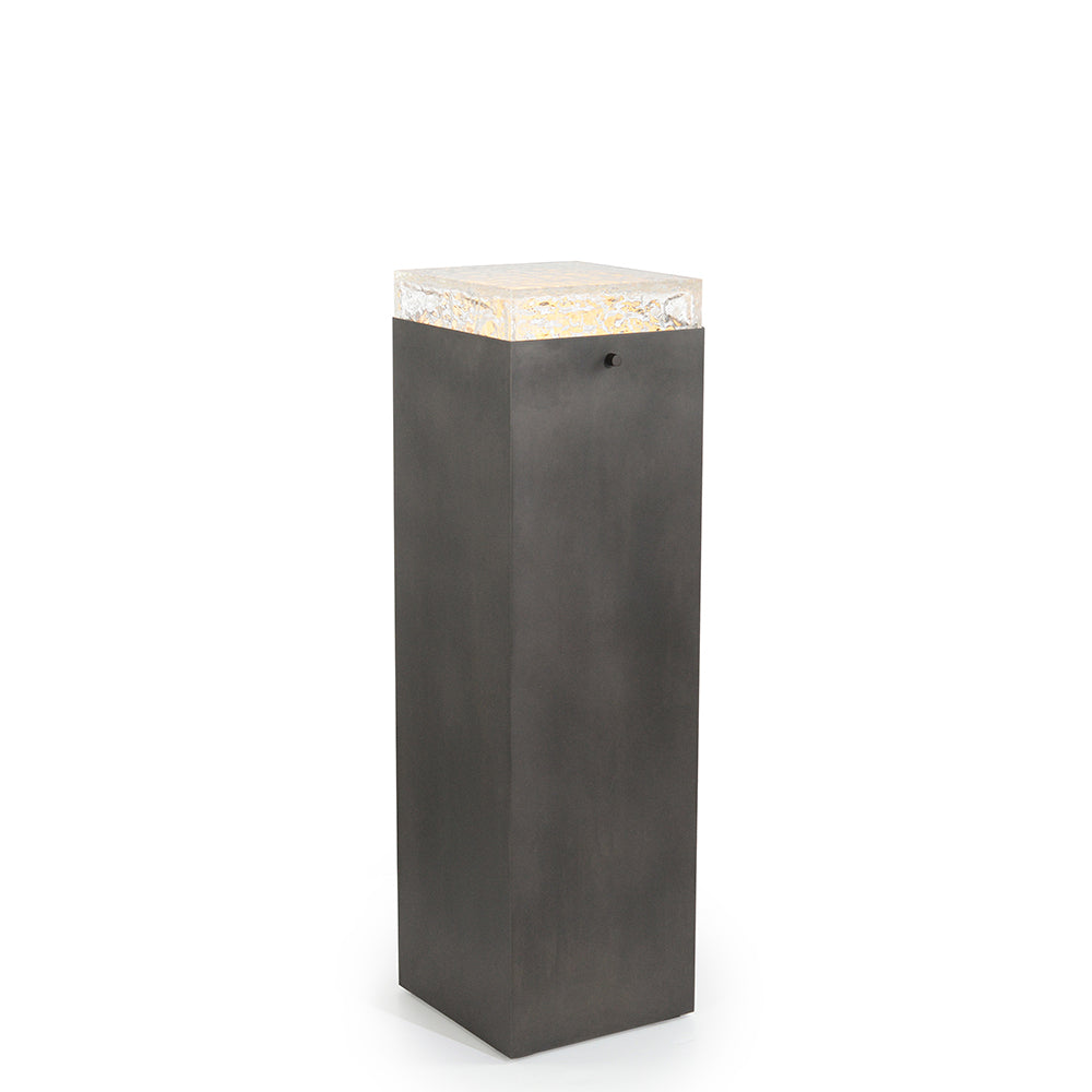 Edda Pedestal III, Gunmetal