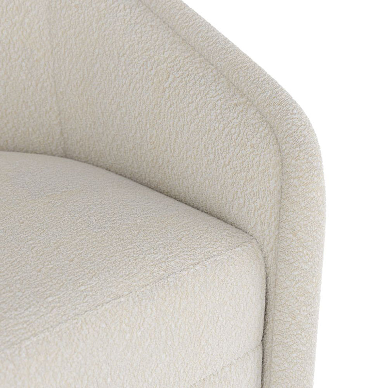 Aljona Chair