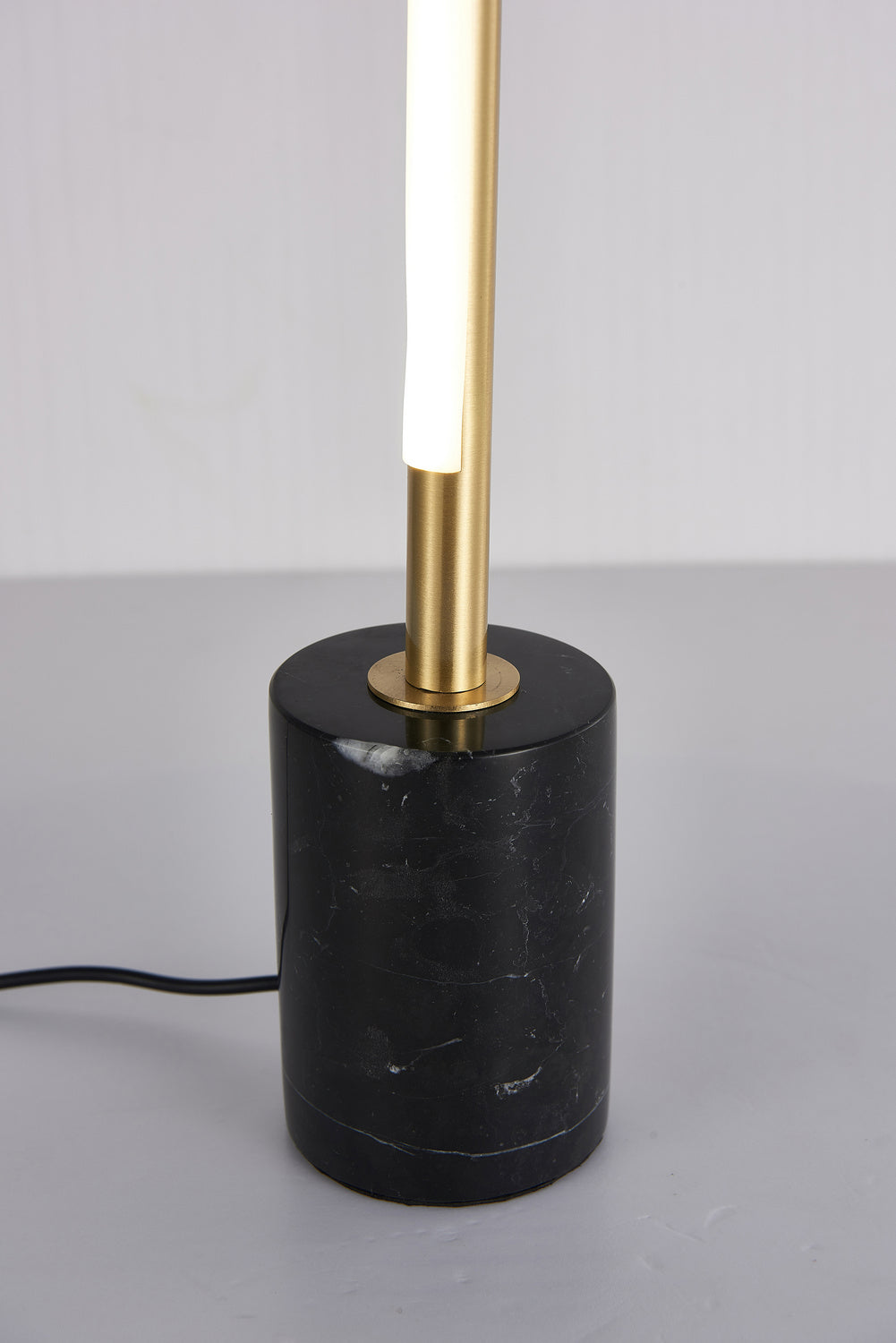 FT81T26BR LED Table Lamp