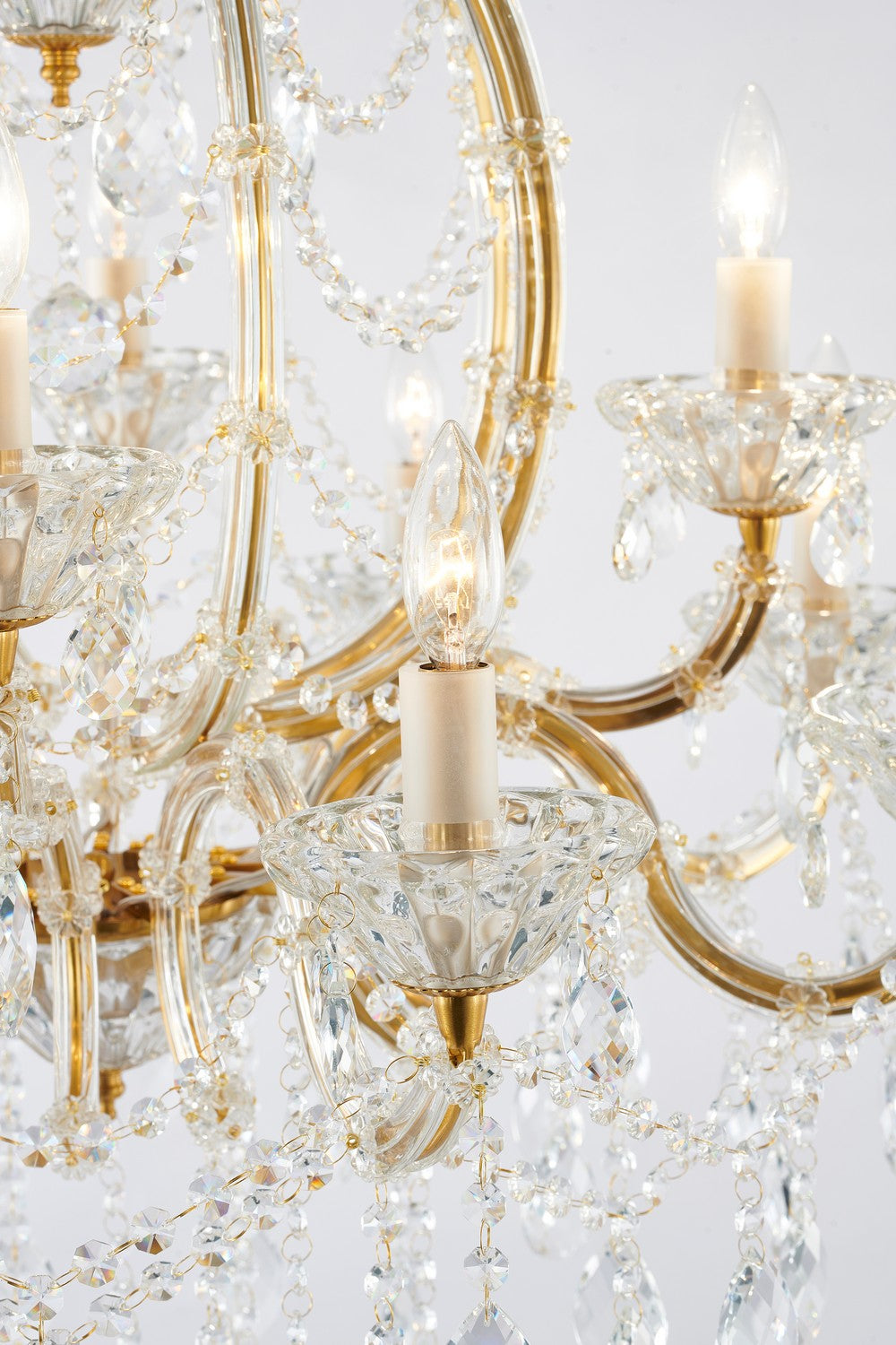 LA4307C33BR 12 Light Chandelier