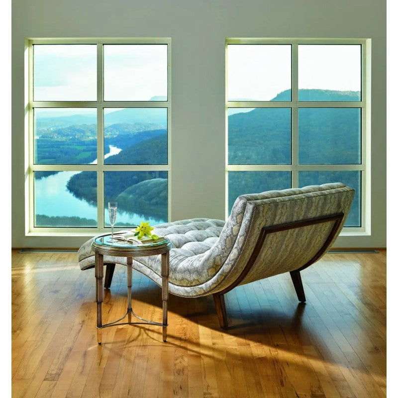 Logan Chaise