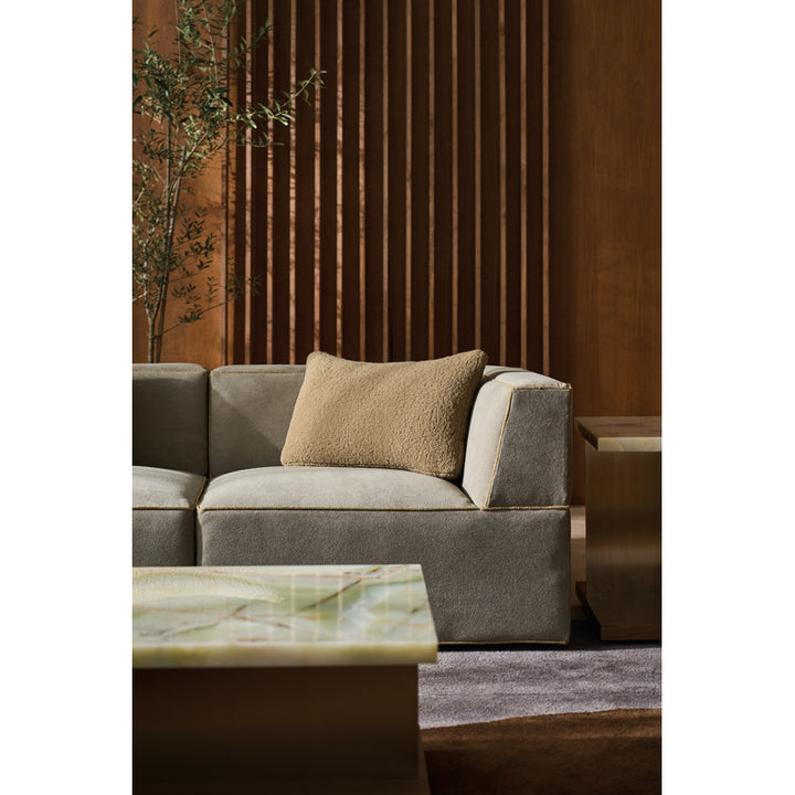 Marbella Corner Wedge