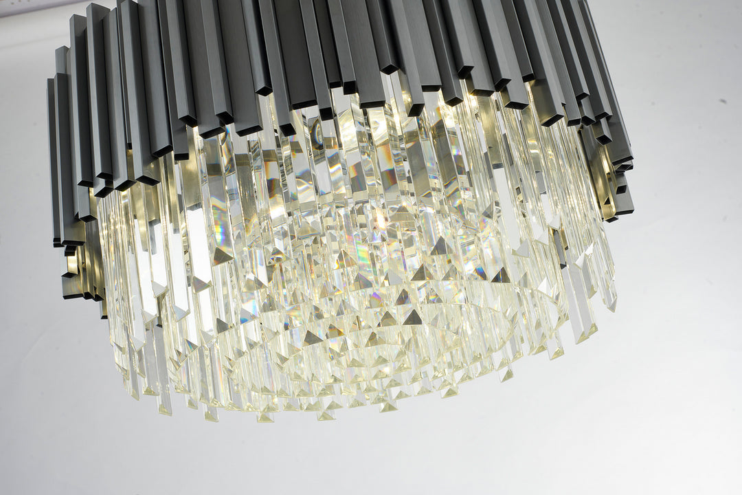MU10C22CH Eight Light Chandelier