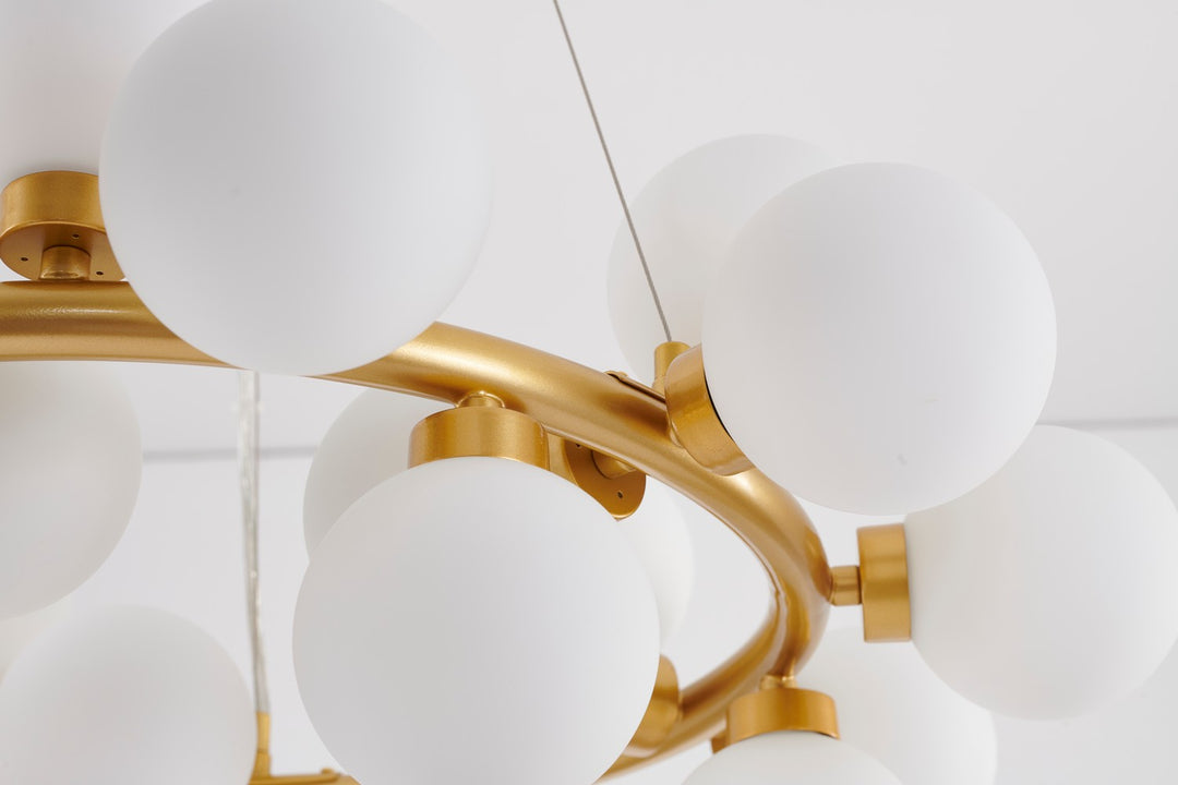 MU28 LED Chandelier