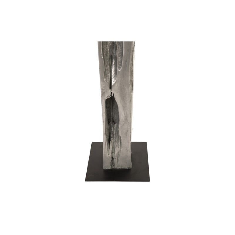 Plinth