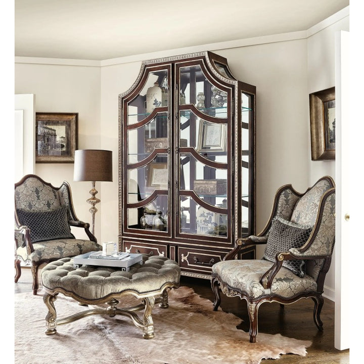 Palais Wing Chair