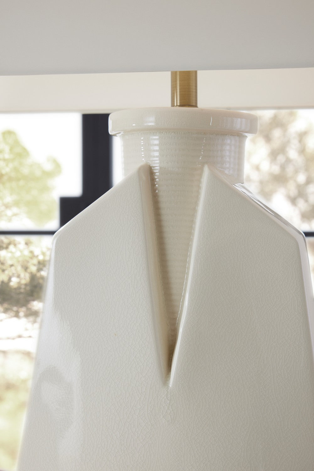 Cera One Light Table Lamp