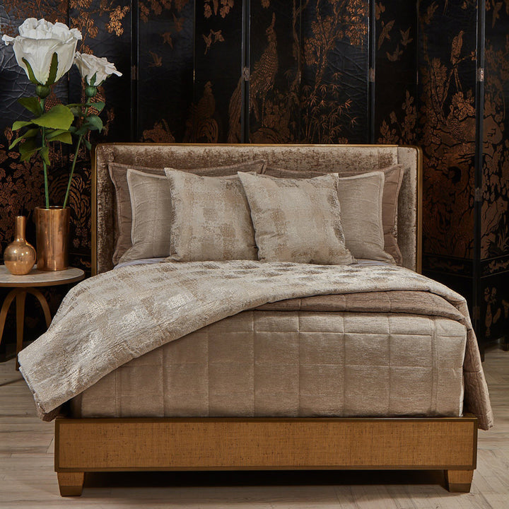 Markham Padded Throw
