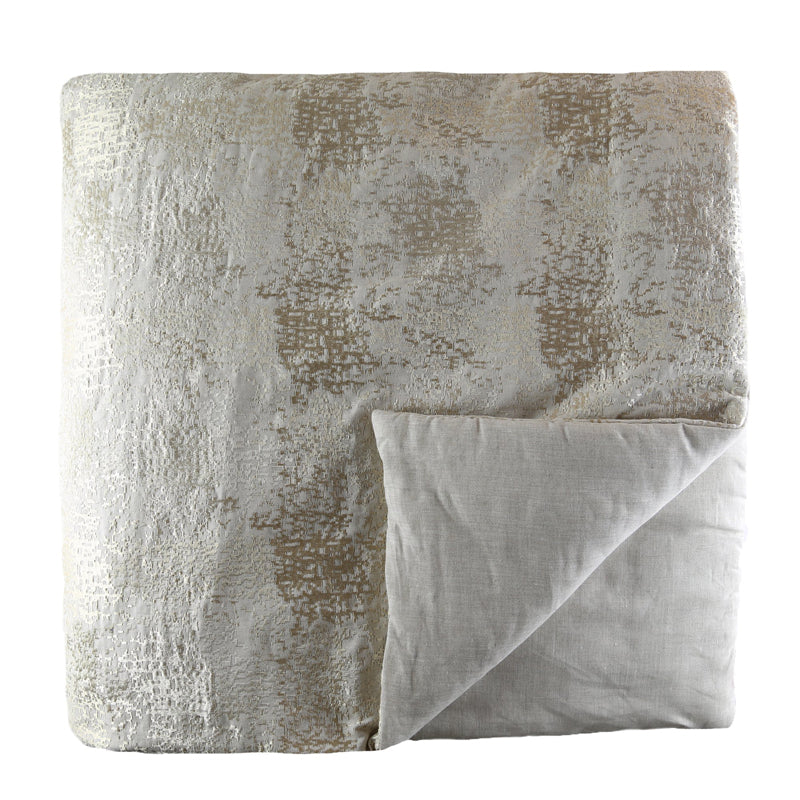 Markham Padded Throw