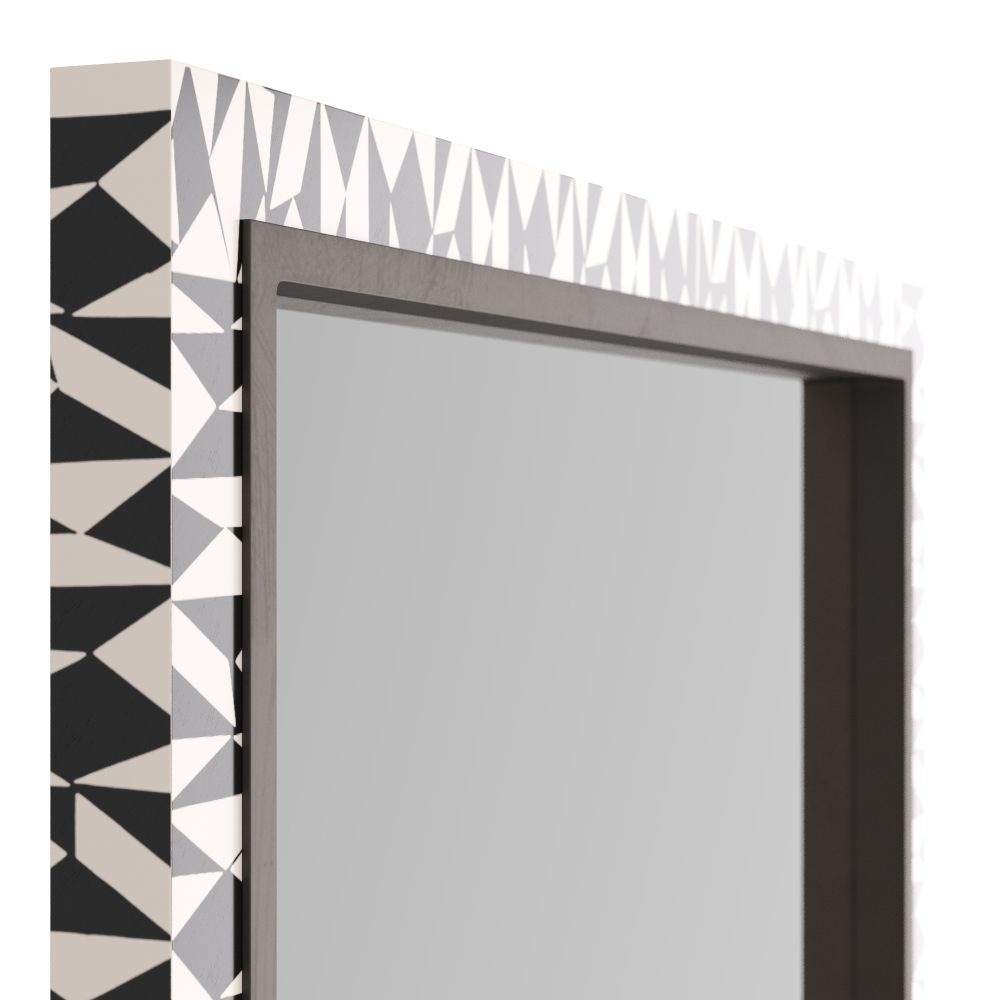 Aghassi Mirror