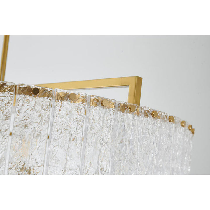 ZP138C32BR Eight Light Chandelier